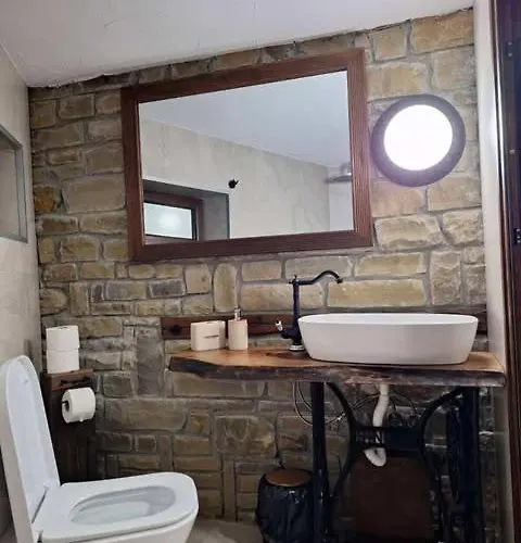 разбойна Zheravna