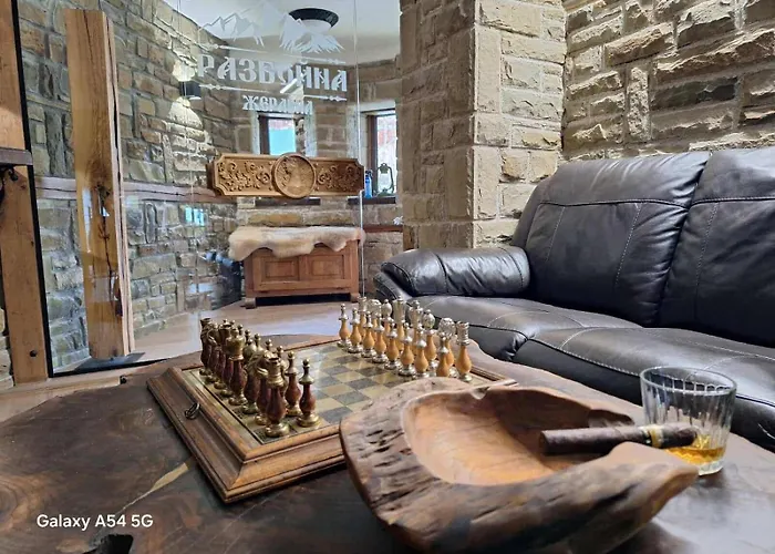 разбойна Zheravna