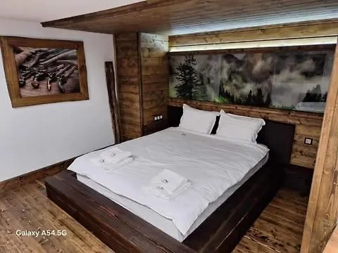 разбойна Pensión *